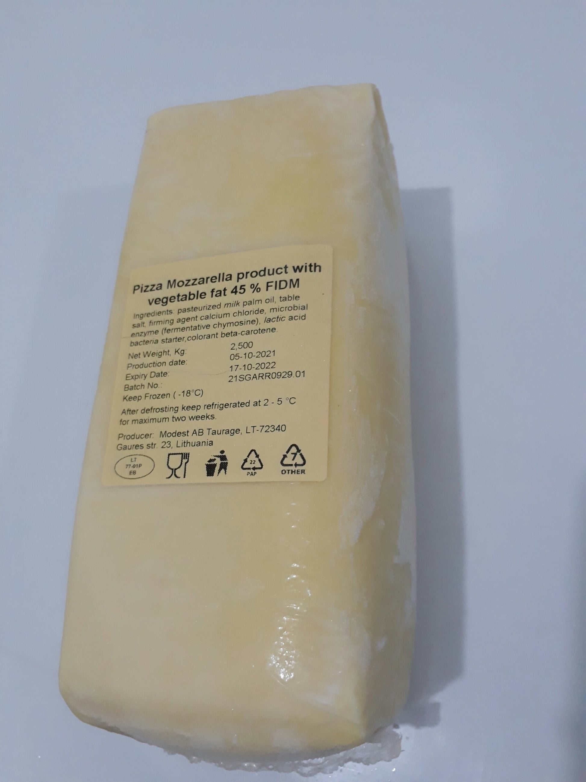 Vilvi YELLOW MOZZARELLA Cheese Block 2.5kg