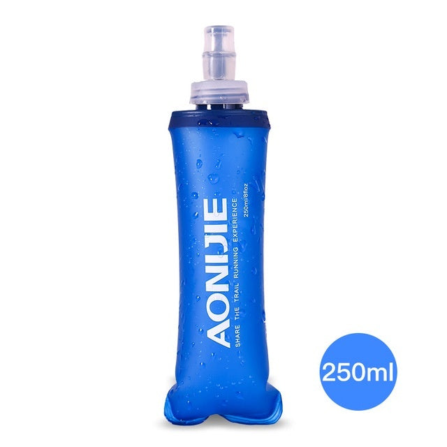 Aonijie Soft Flask Folding Water Bottle TPU 250ml ... Great for running, marathon, triathlon, ultras and endurance sports
