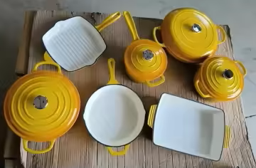 Happiness YELLOW ENAMEL CAST IRON SAUTE/SAUCE PAN