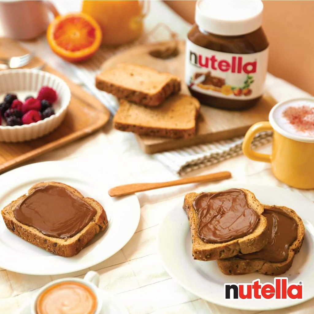NUTELLA Hazelnut Spread 680g