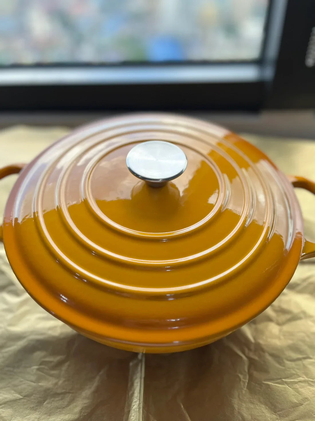 Happiness ENAMEL CAST IRON POT - YELLOW