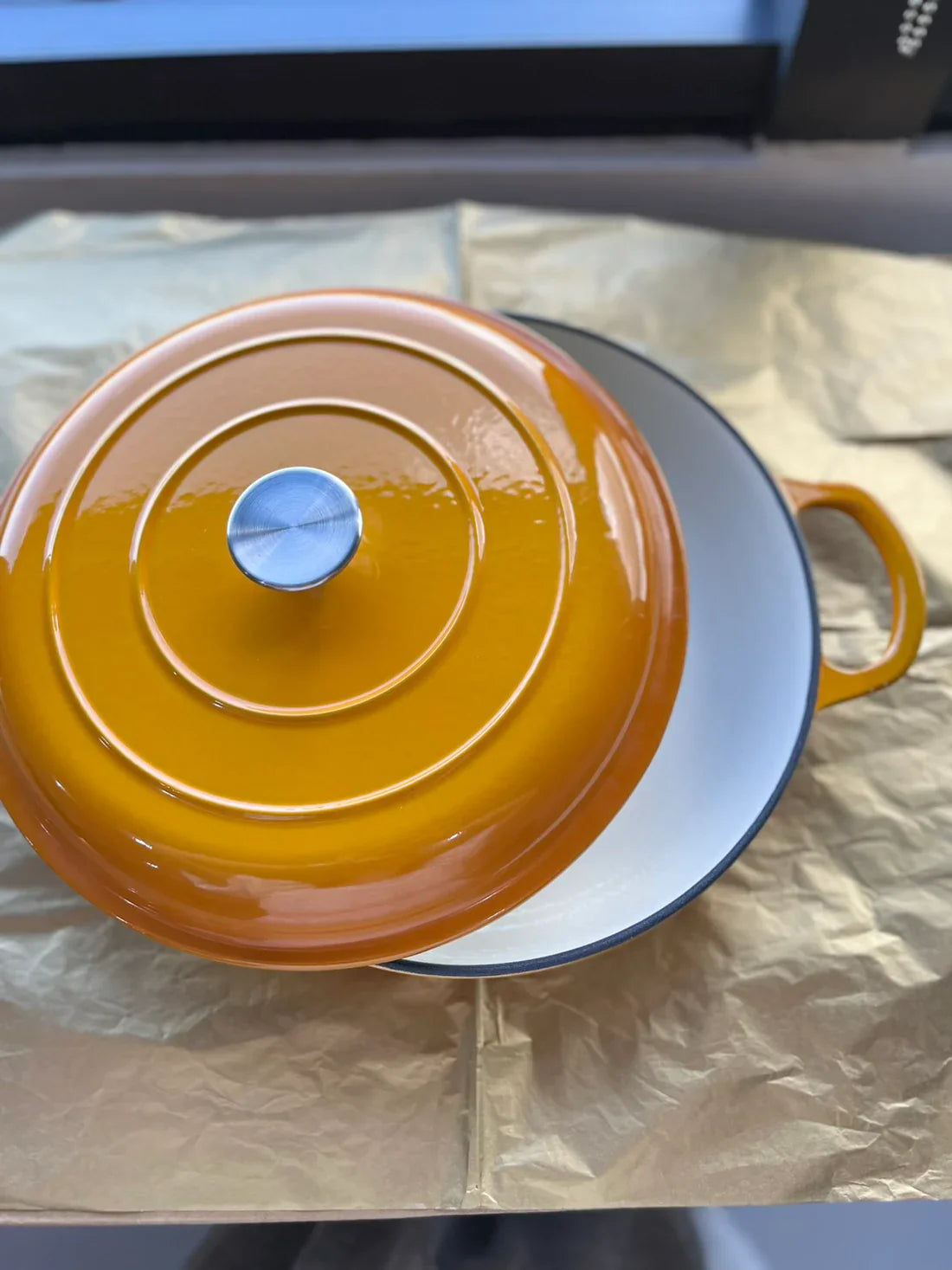 Happiness ENAMEL CAST IRON POT - Yellow